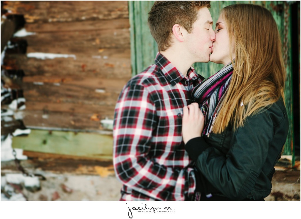 PlacidLakeCouplePhotosMontana_0011