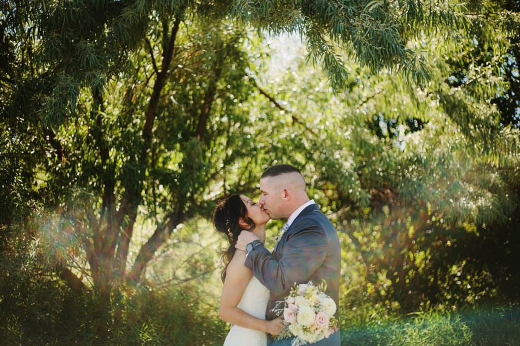 Kleffner Ranch Helena MT Wedding Photos Couple Kissing