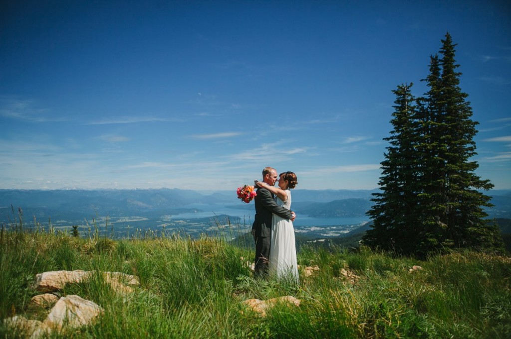 Schweitzer Mountain Sandpoint ID Wedding Photos Couple Hugging