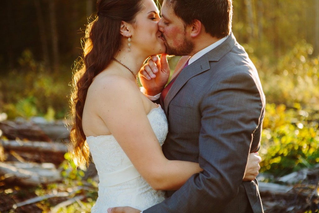 Vancouver BC Wedding Photos Couple Kissing