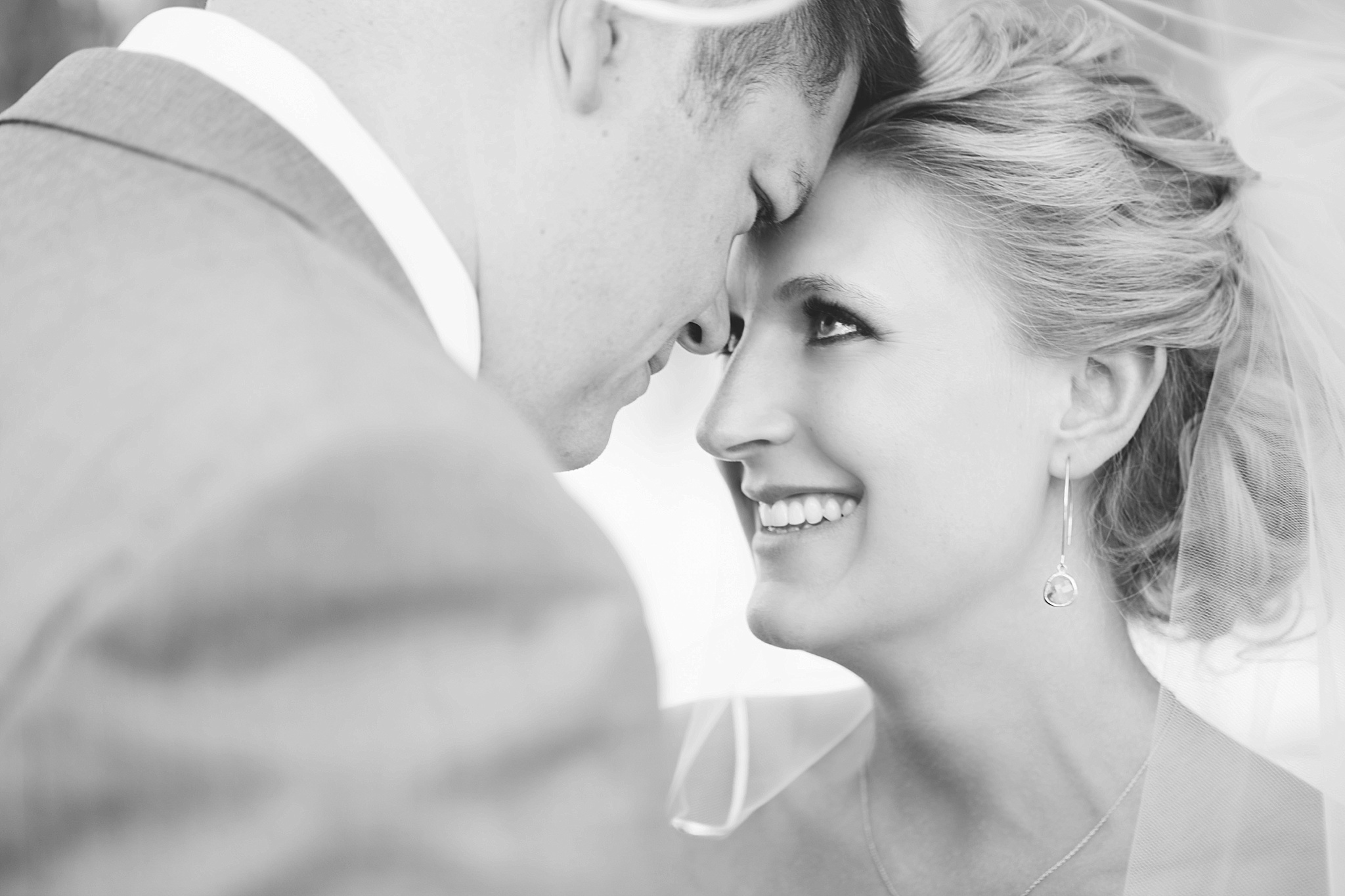 Missoula Country Club Wedding Photos Couple Laughing