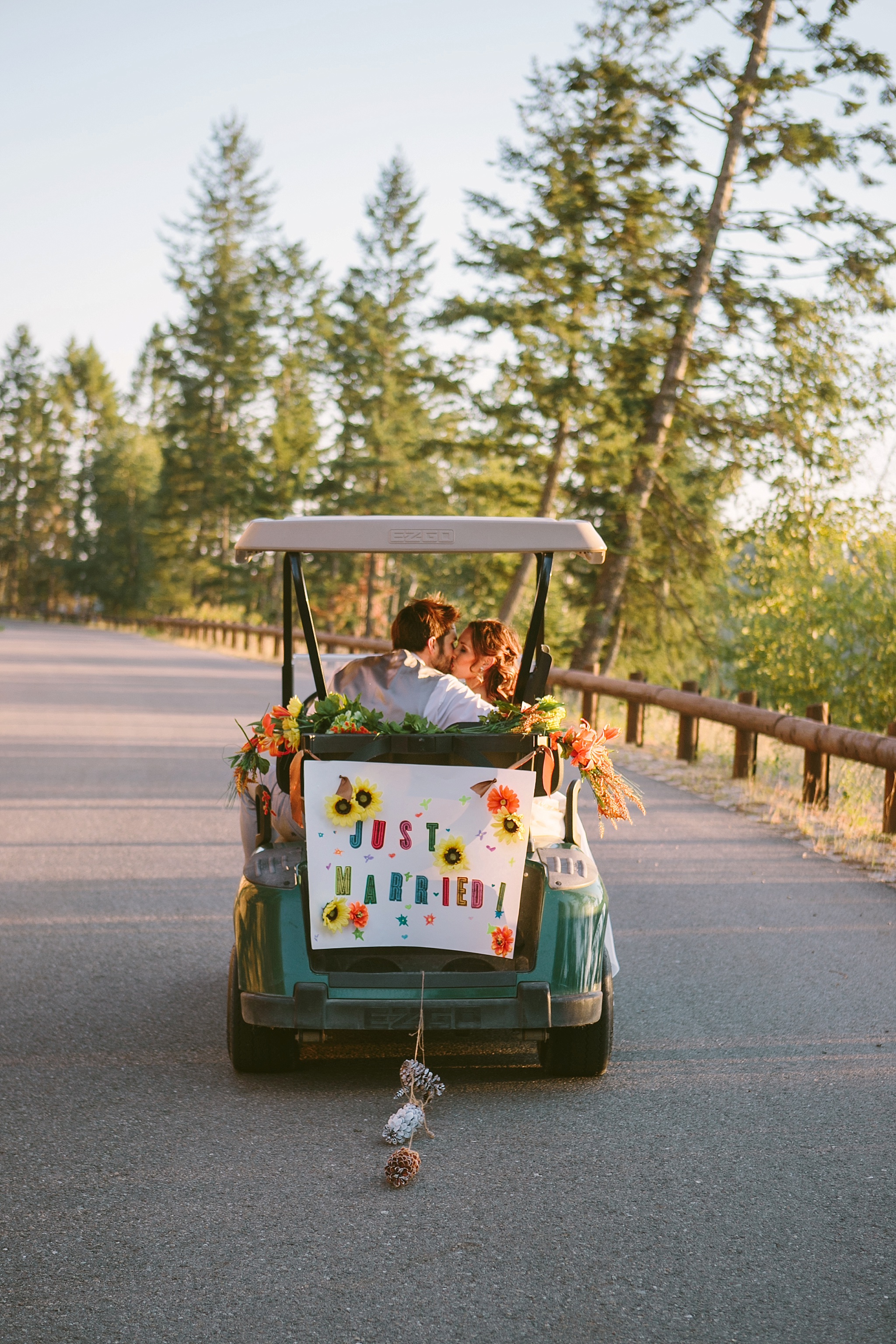 Sandpoint Idaho golf course ceremony exit on a golf cart