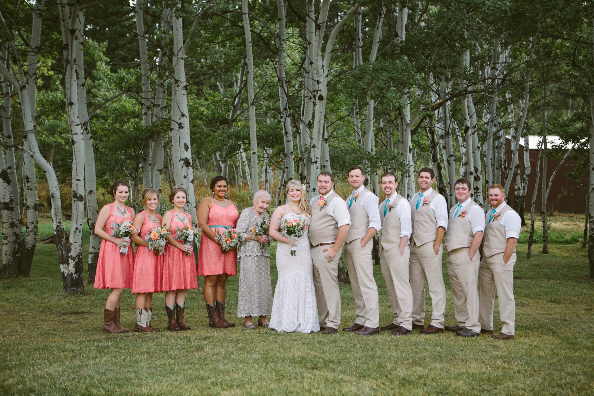 Arrowpeak Lodge Great Falls MT Wedding Photos Coral Bridal Party
