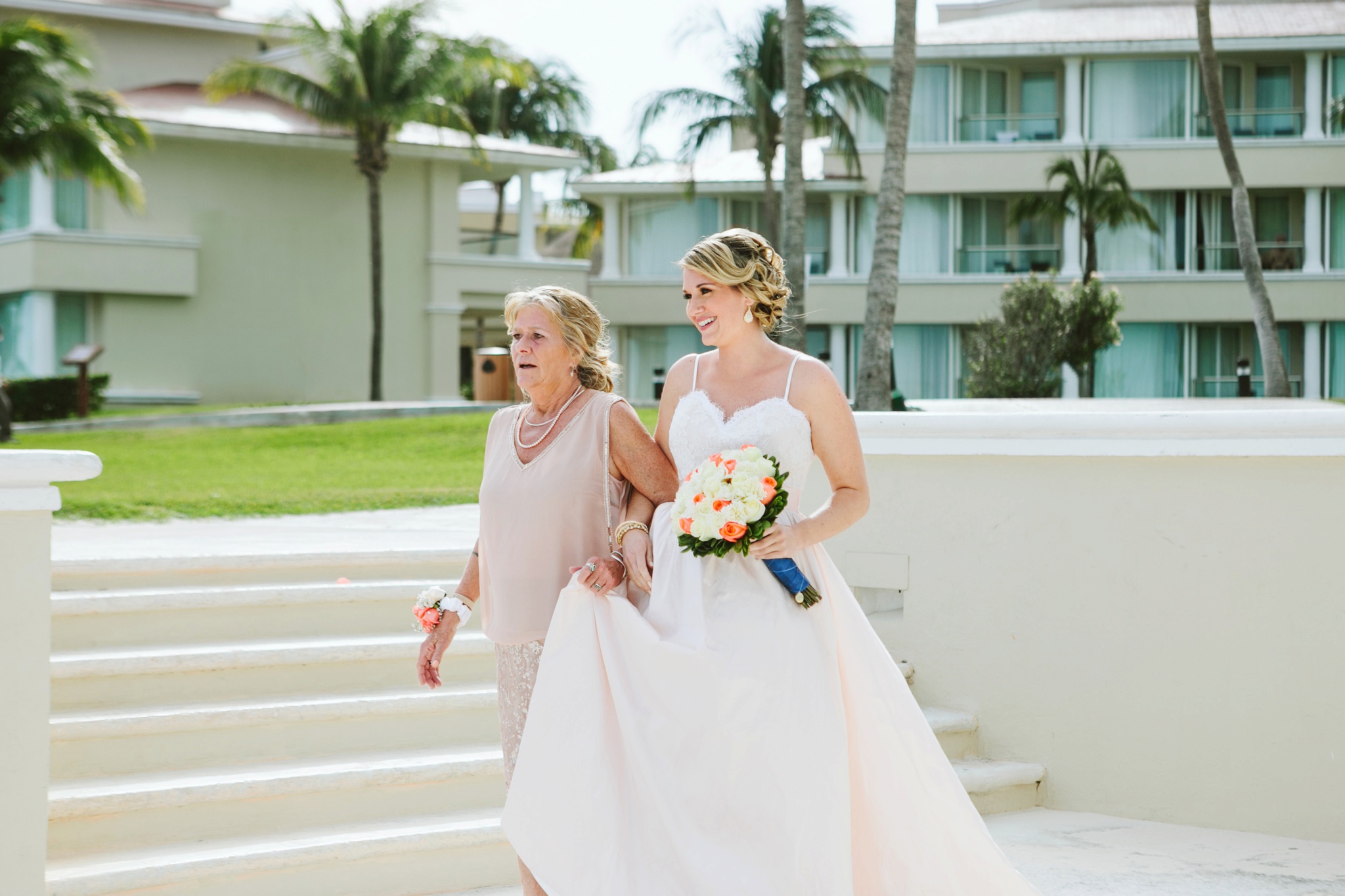 Moon Palace Resort Cancun Mexico Wedding Photos Bride Walking Down Aisle